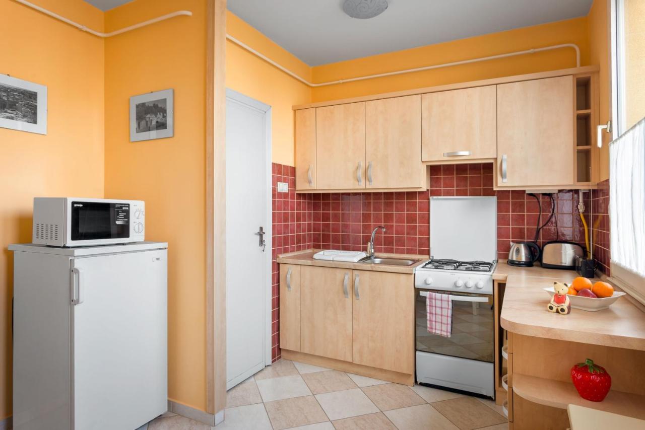 Bartakovics Apartman 埃格尔 外观 照片